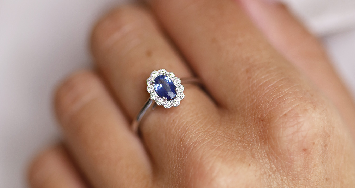  Une exquise bague marguerite 